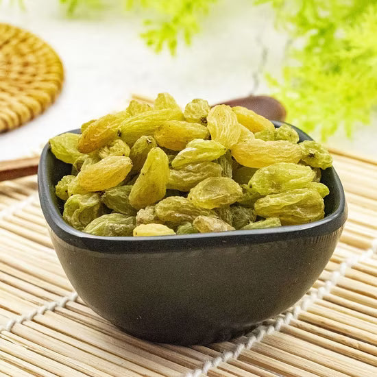 Green Kishmish (Raisins)