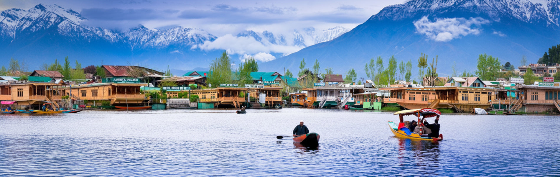 A Complete Travel Guide to Exploring Kashmir: Valleys, Lakes & Hidden Gems