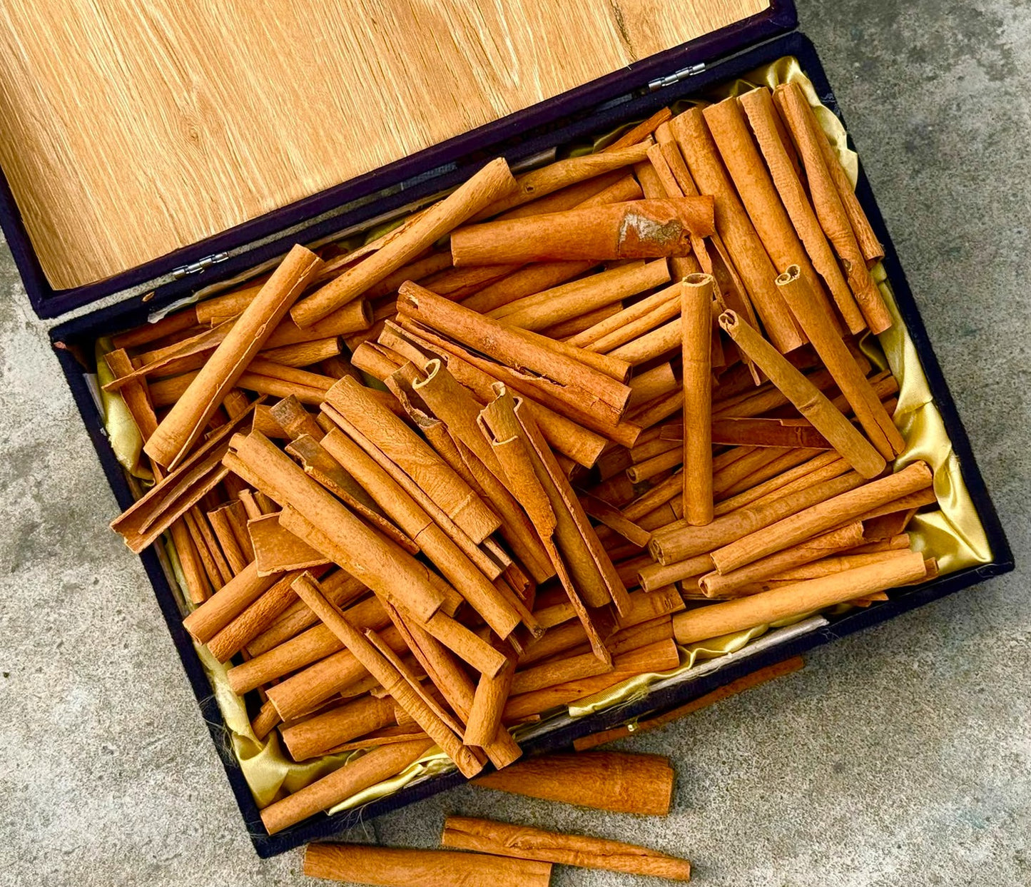 Cinnamon Sticks Combo Pack(3 × 250g)+ FREE ( 20gm Kehwa )